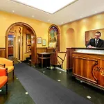 Regno Hotel