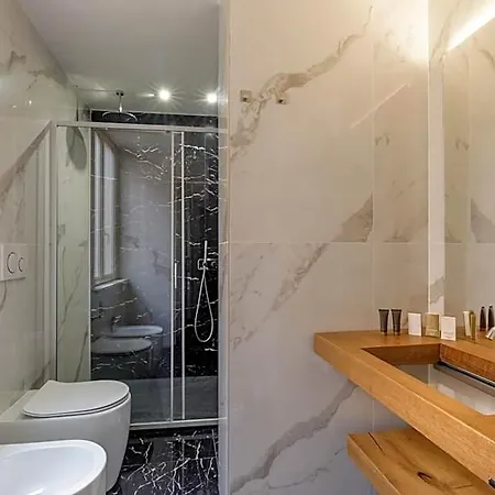 Regno Hotel